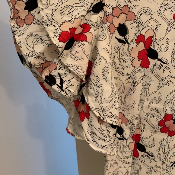 Part Two ruffled sleeve top - Picture 3 of 4